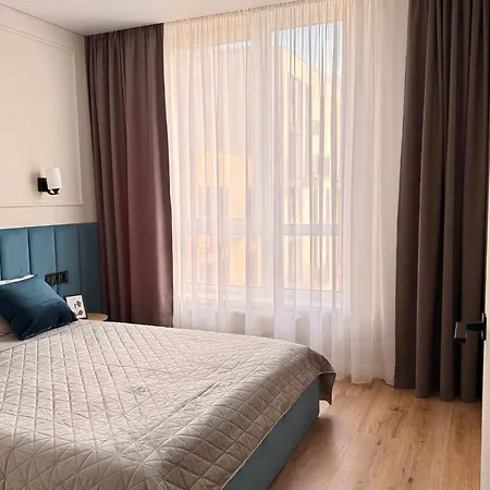 Hotel найкращий жк києва файна таун закрита територія